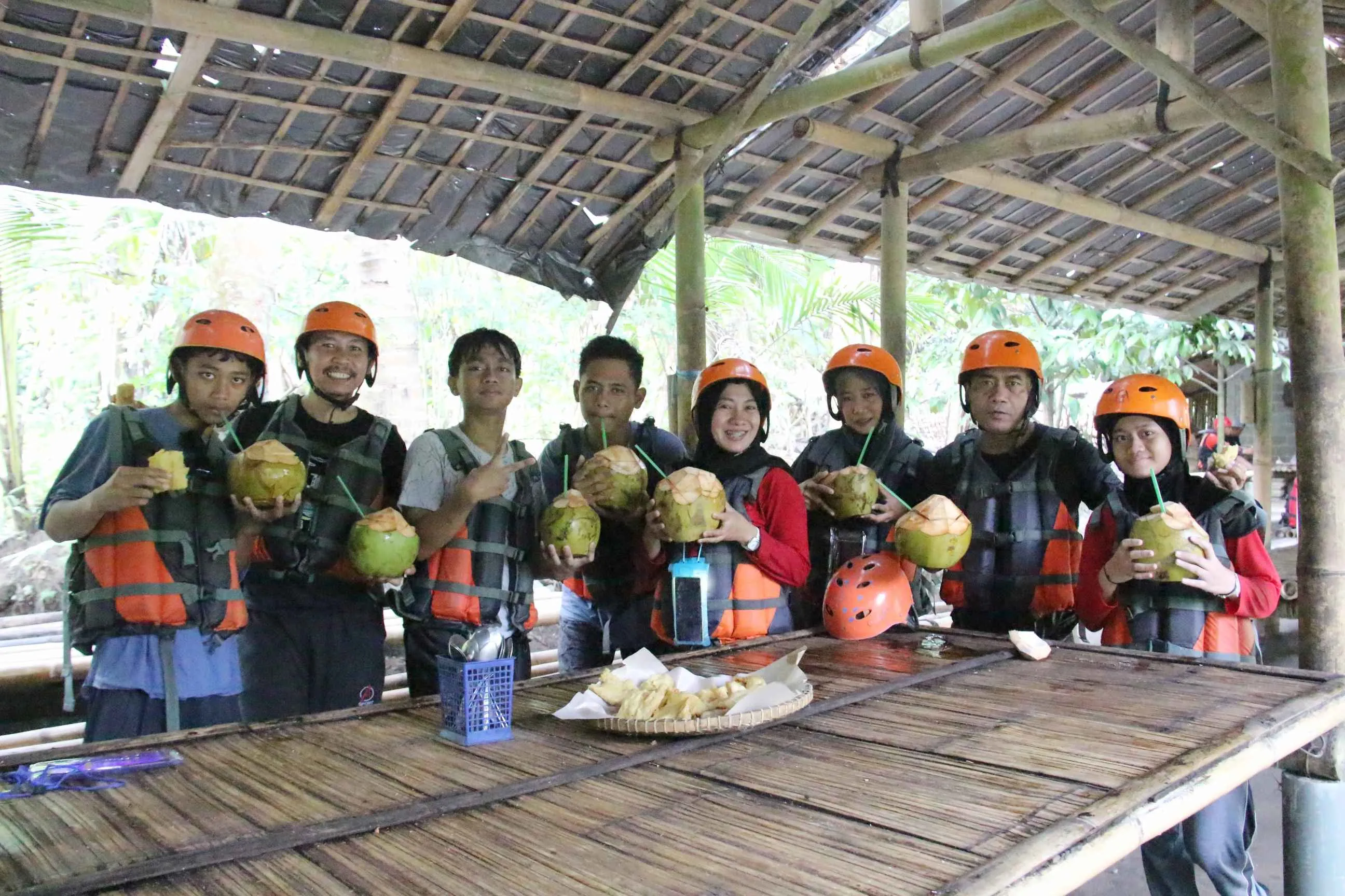 Rafting Sungai Elo