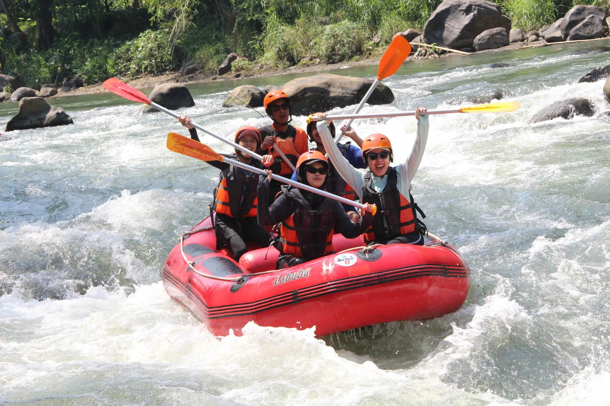Rafting Sungai Elo